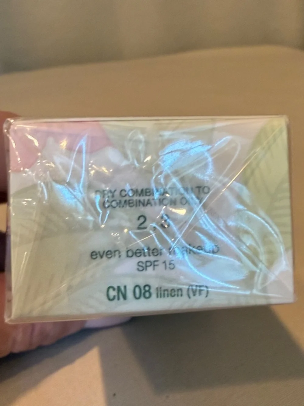 Clinique Even Better Broad Spectrum SPF 15 Makeup - CN 08 linen (VF) 1oz